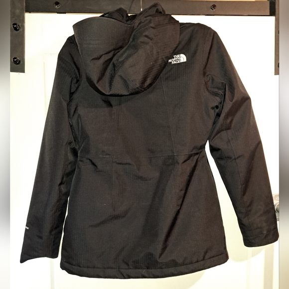 The North Face womens dryvent winter jacket - Picture 3 of 15